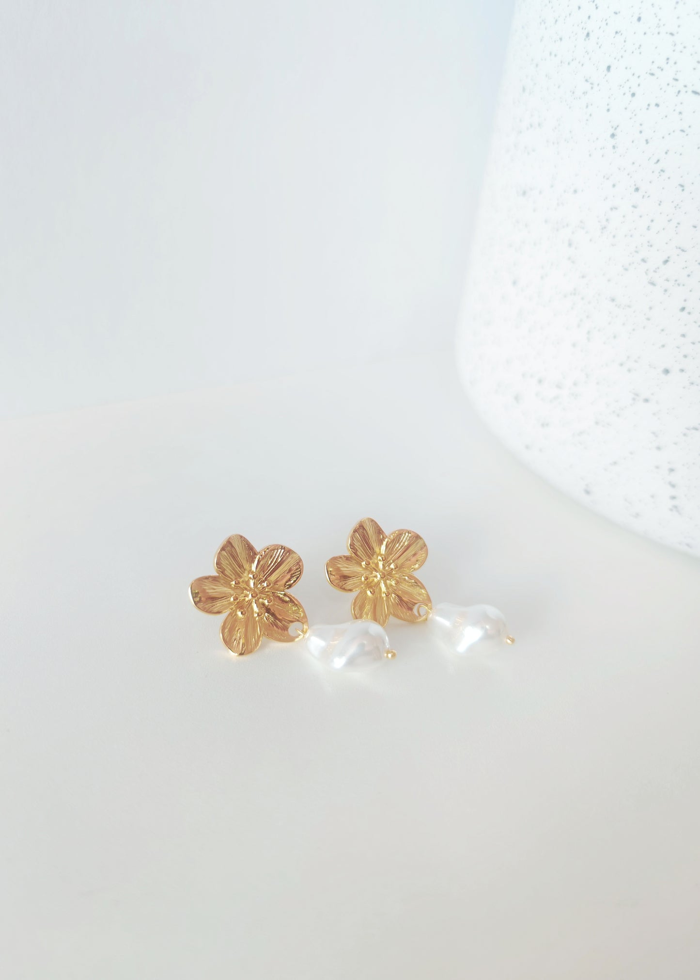 Aretes Flor Noble